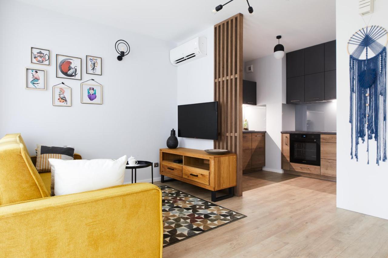 Sherlock Apartment Вроцлав Екстериор снимка