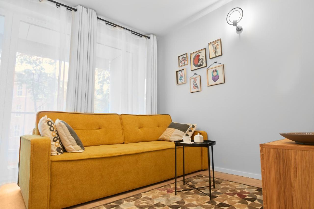 Sherlock Apartment Вроцлав Екстериор снимка