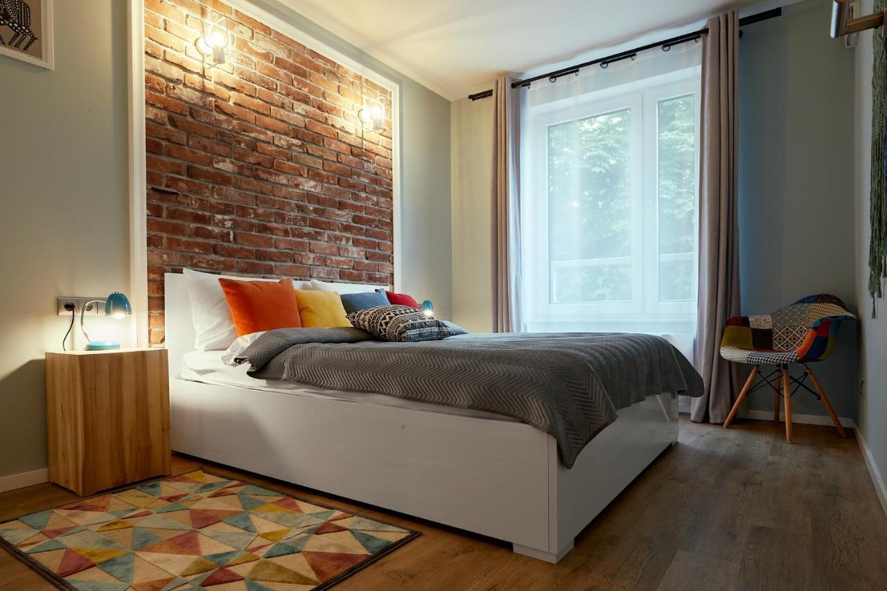 Sherlock Apartment Вроцлав Екстериор снимка